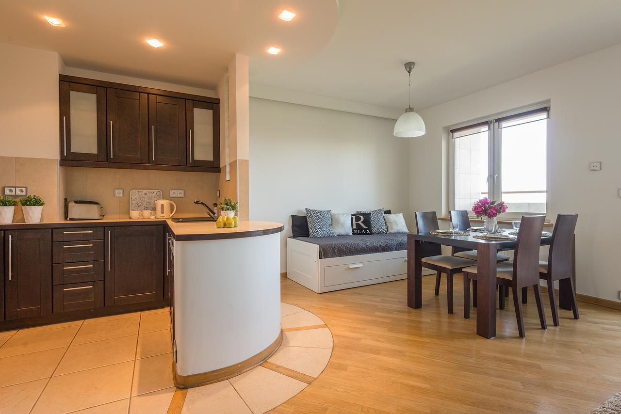 Miasteczko Orange P&O Service Apartments Warszawa Exteriör bild